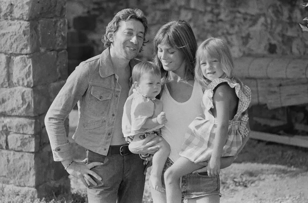 She Carried Chaos in a Basket: The Cult of Jane Birkin’s Anti-Handbag
