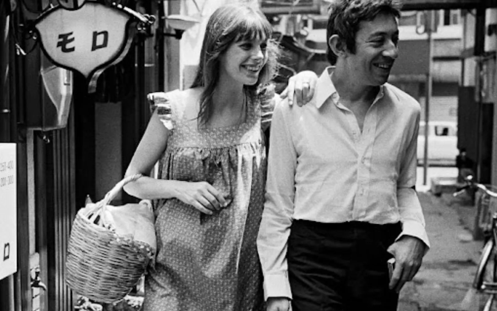 Jane Birkin in the 1970s with her basket bag